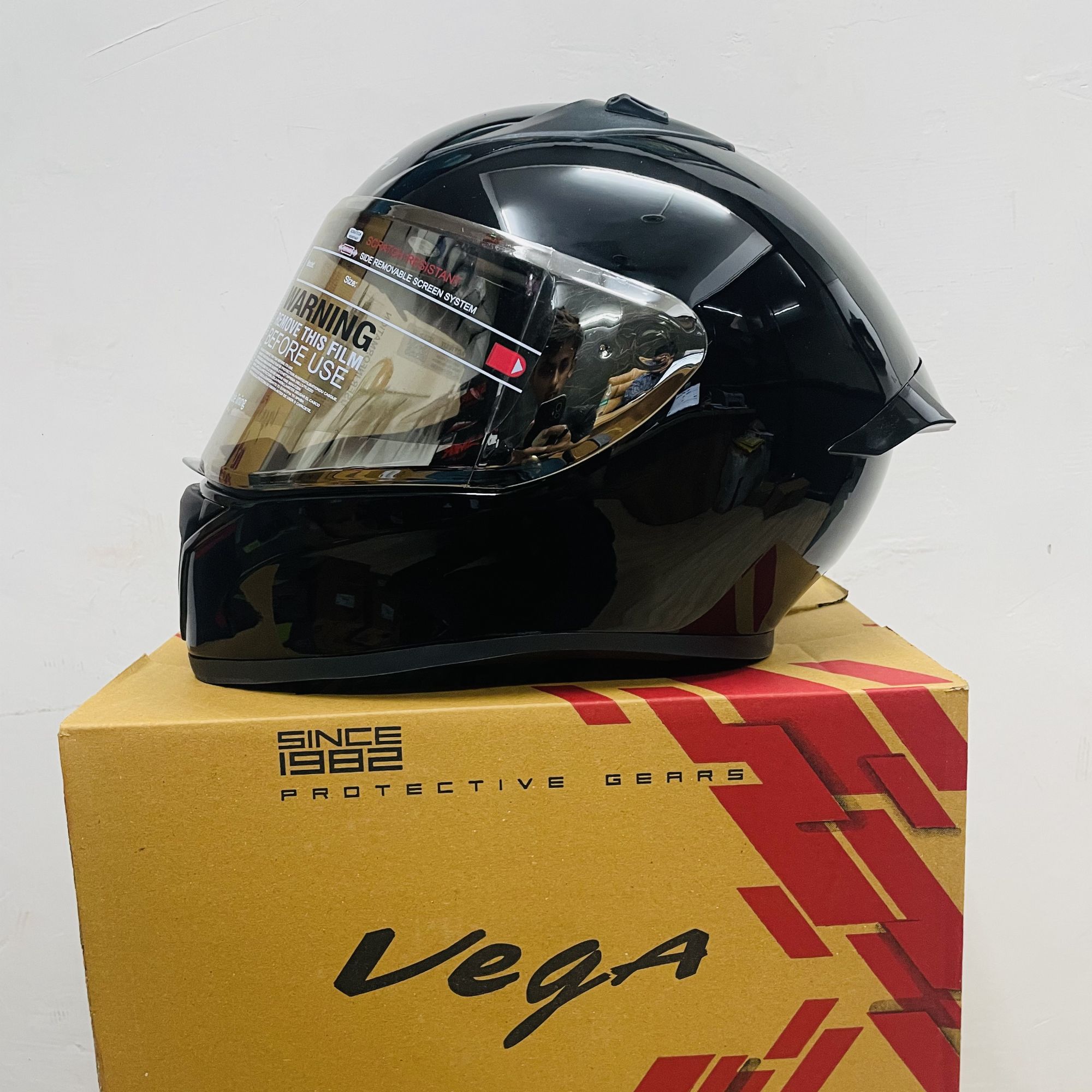 Vega Full Helmet Atelier Yuwa Ciao Jp