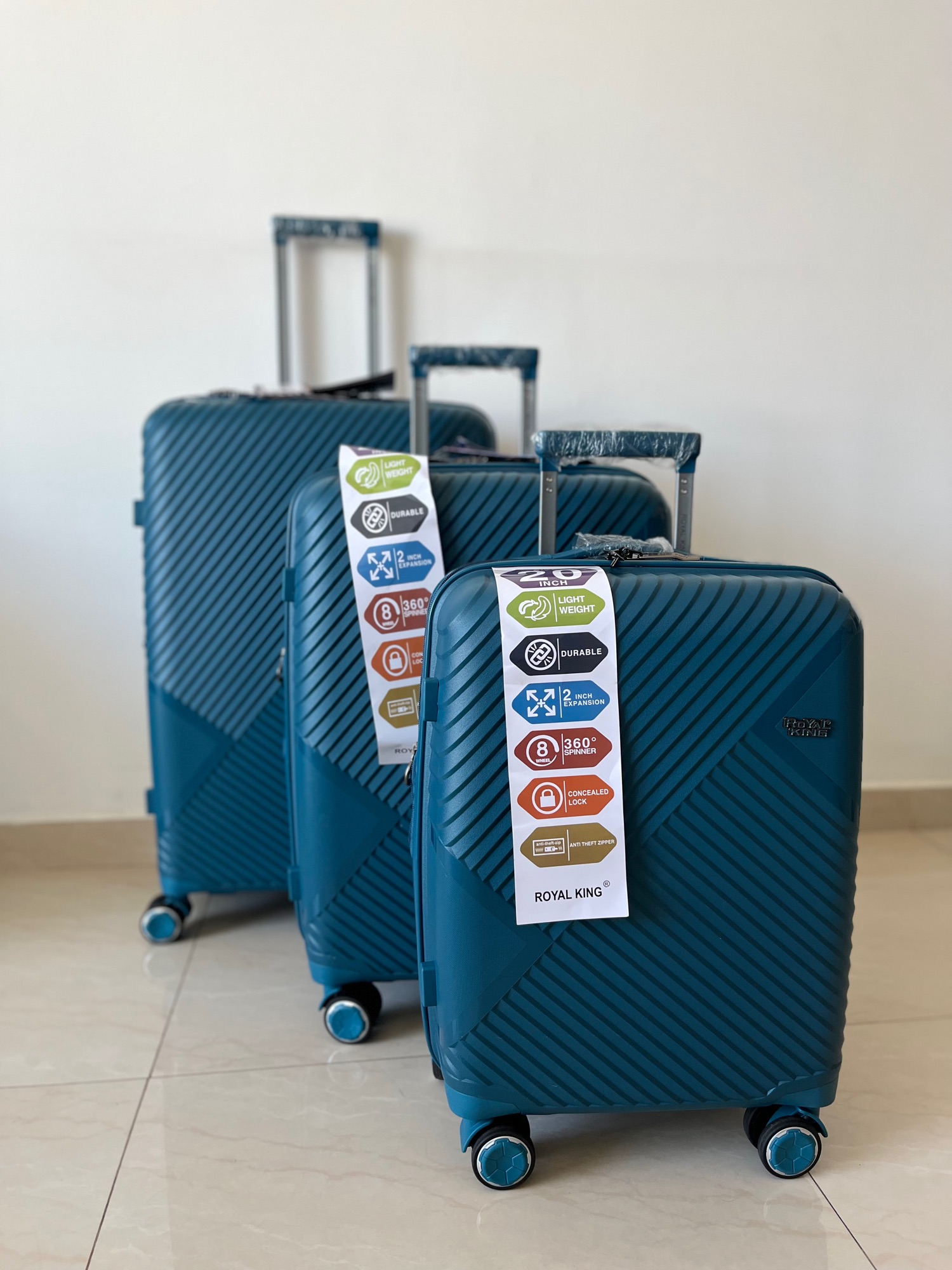 ABRAJ Travel Luggage Suitcase Set of 4 - Trolley Bag, Carry On Hand Cabin Luggage  Bag - Lightweight Travel Bags with 360 Durable 4 Spinner Wheels - Hard  Shell Luggage Spinner (20, 24, 28,32)BLACK Buy, Best Price. Global Shipping.