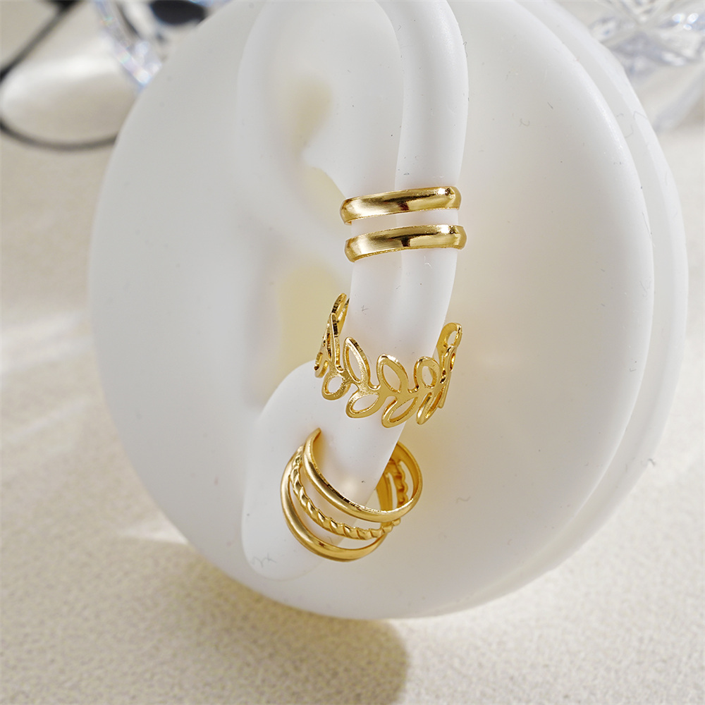 5-15pcs Simple Vintage Metal Clip Earrings Set for Women Teens Casual Hollow Leaf Fake Piercing Earring Jewelry Accessories Gift. 