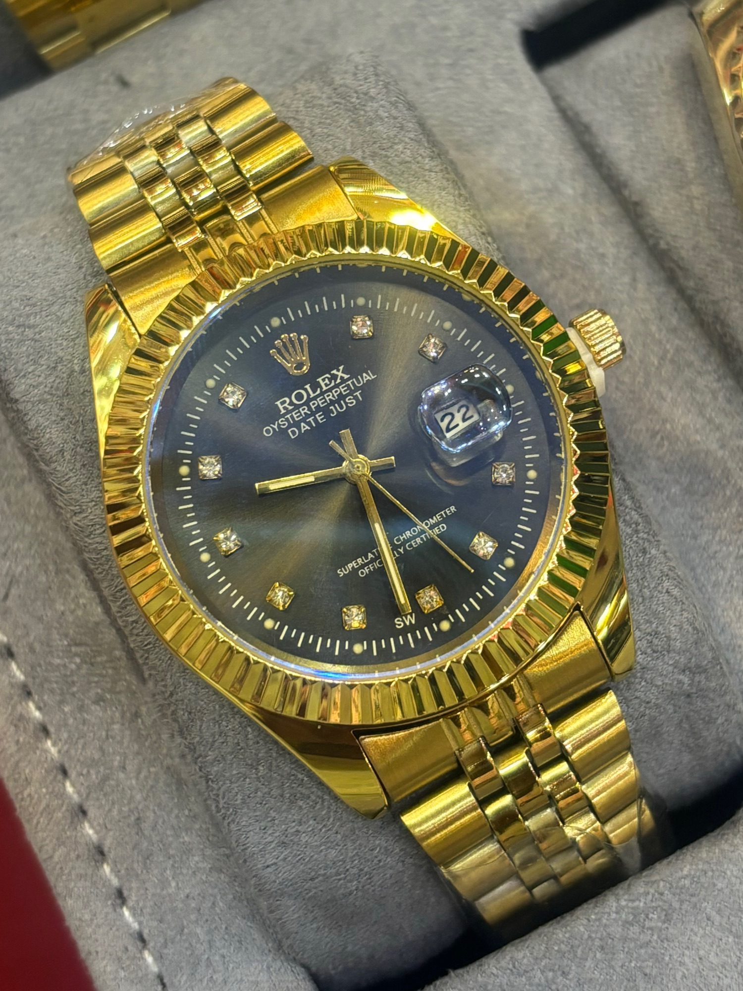 Men's And Boys Casual Gold Date Watch