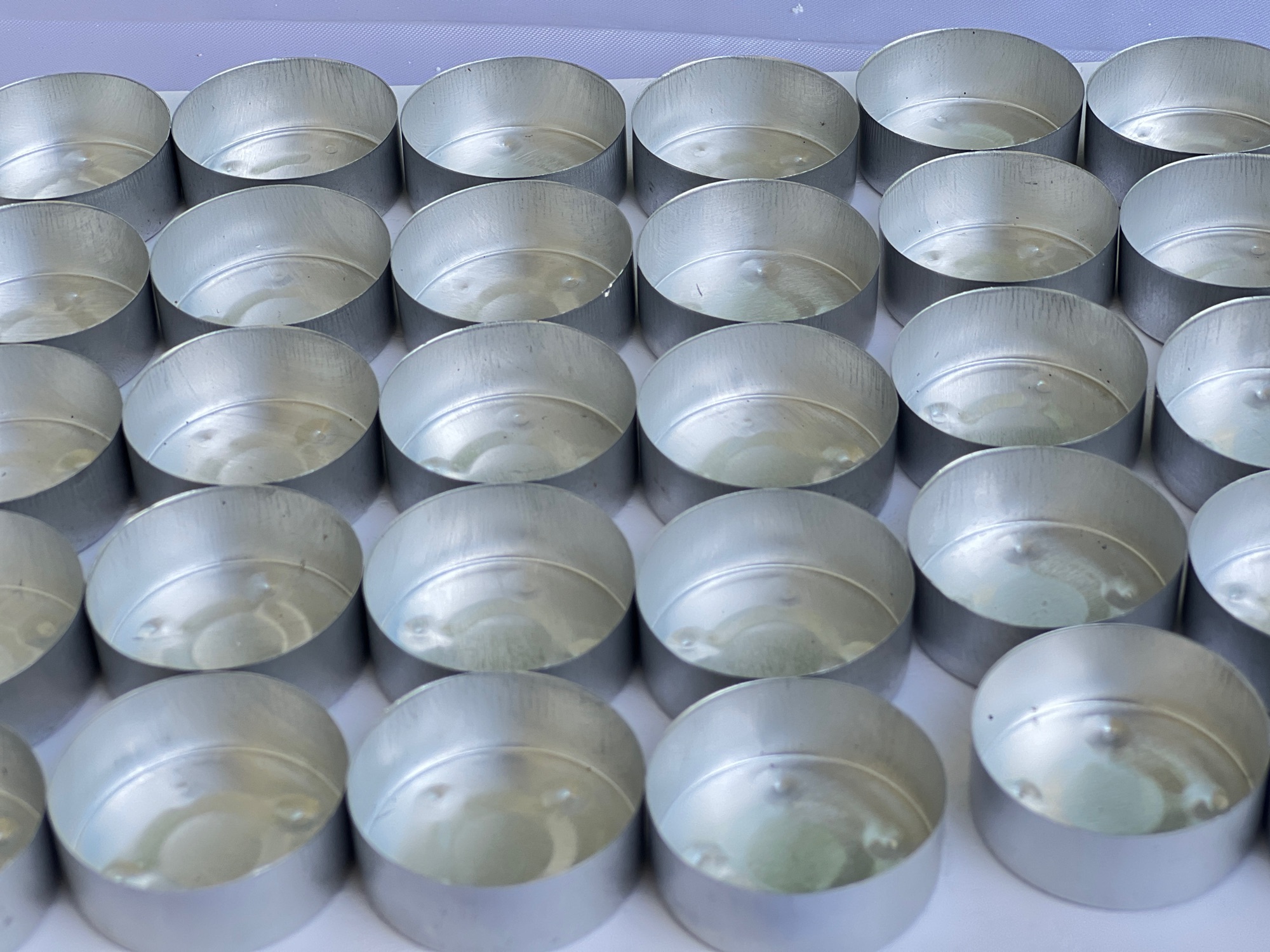 Candle cups 25 pcs empty candle making metallic cups. 