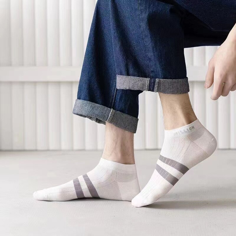 5 Pairs Men's Socks Seasonal Shallow Mouth Short Tube Socks Low Top Ins Trendy Sports Sweat-absorbing Boat Socks. 