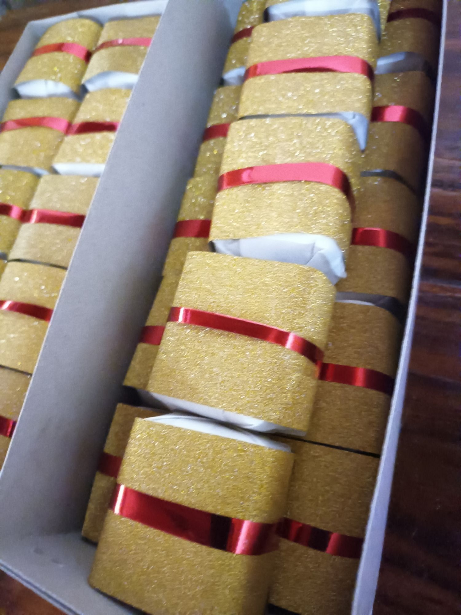 Wedding Cake Pieces (10 Pieces)