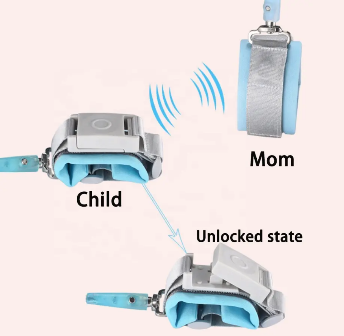 360 Degree Rotation Anti Lost Strap Toddler Safety Harness Kid Link Walking Rope Baby Wristband Child Wrist Leash with Lock2.5cm. 