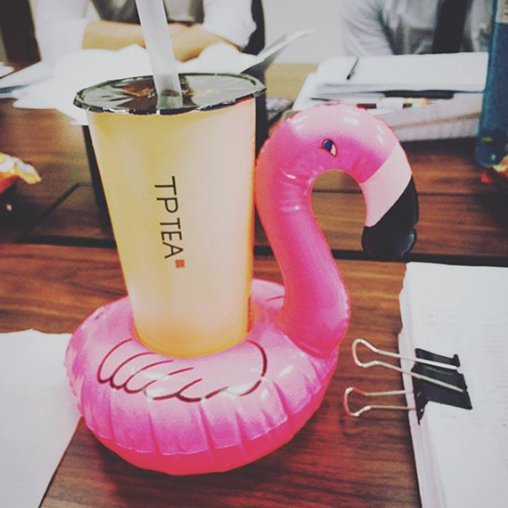 Float Inflatable Drink Cup Holder Party Decor Floating Drink Cup Holder Pool Toys Beach Inflatables for Swimming Pool