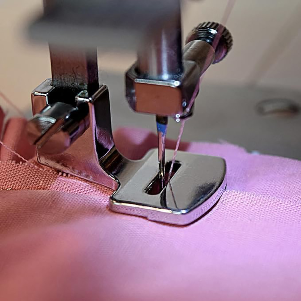 1pcs Shirring Gathering Pleated Presser Foot Fits Domestic Low Shank Brother Singer BabyLock Janome Sewing Machine Accessories. 