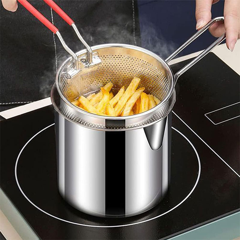Stainless Steel Deep Fryer Pot Japanese Tempura Small Deep Frying Pan With Strainer Basket for French Fries Chicken Kitchen Pans. 