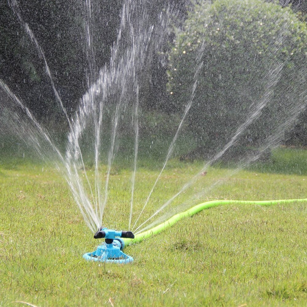 Sprinkler Nozzle 360 Degree Automatic Rotating Water Spray Garden Lawn Automatic Sprinkler Garden Watering Irrigation Supplies. 