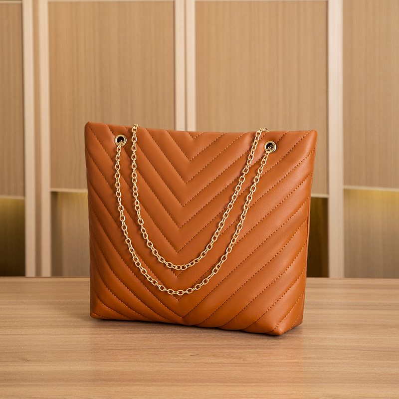 Women's Bag New Fashion Casual Embroidery Chain Shoulder Bag V-Pattern Lingge Handheld Shopping Bag Tote Bag. 
