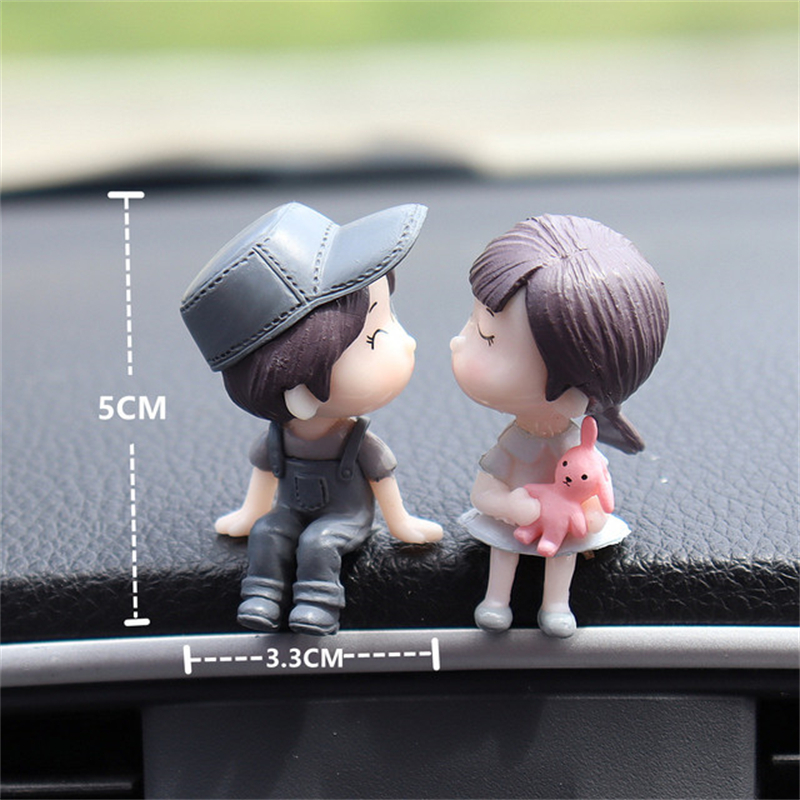 Car Accessories Cute Cartoon Couples Action Figure Figurines Balloon Ornament Auto Interior Dashboard for Girls Gifts. 