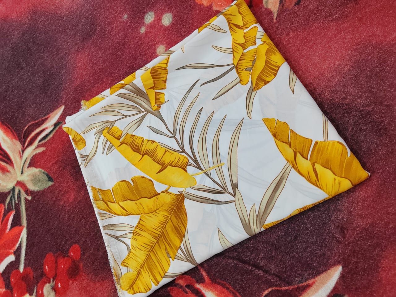 Maza Printed material
3 yards
60"width. 