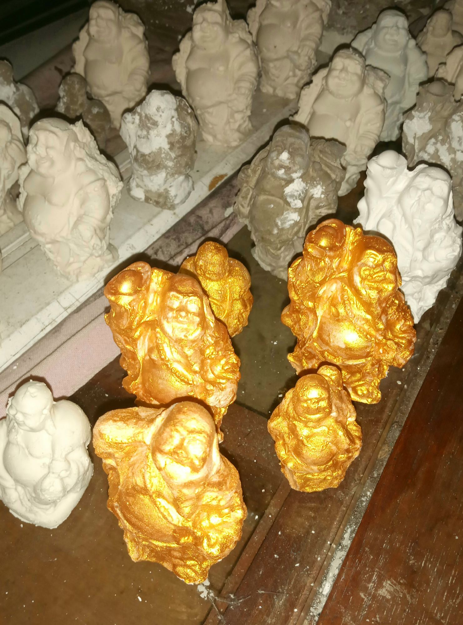 Luafing Budha. 