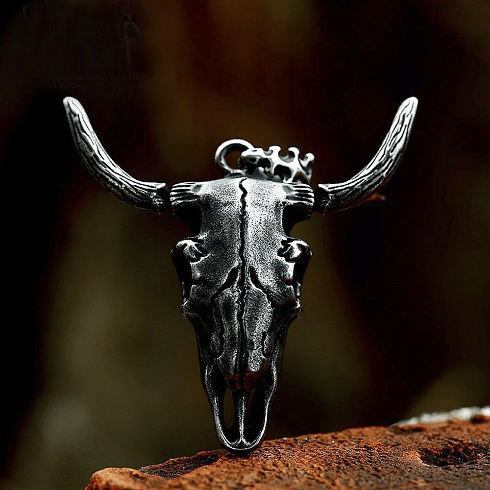 Black Fashion Vintage Animal Skull Necklace Stainless Steel Cow Head Pendant For Men Unique Amulet Jewelry Gift Dropshipping. 