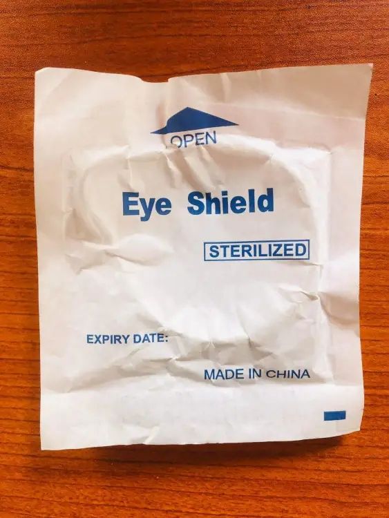 1Pair Plastic Ventilated Eye Shields Cover Transparent Surgery Eye Protection Breathable Small Hole. 