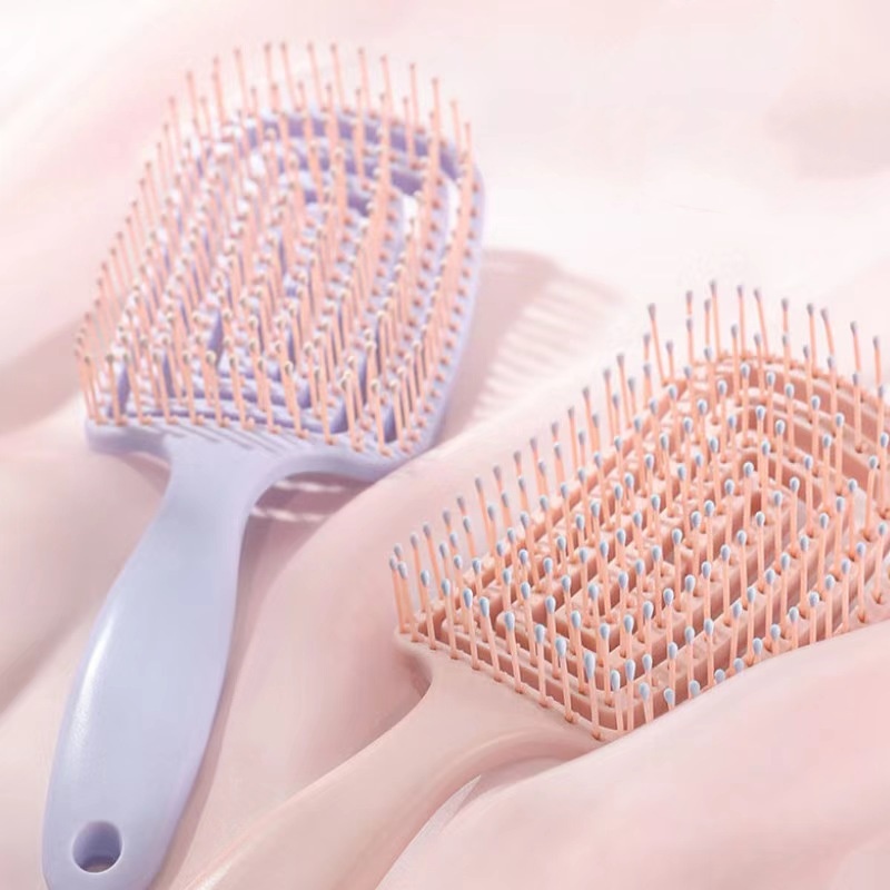 1Pcs Elastic Massage Comb Hollow Out Hair Brush Scalp Massage Combs Hair Styling Detangler Fast Blow Drying Detangling Tool. 