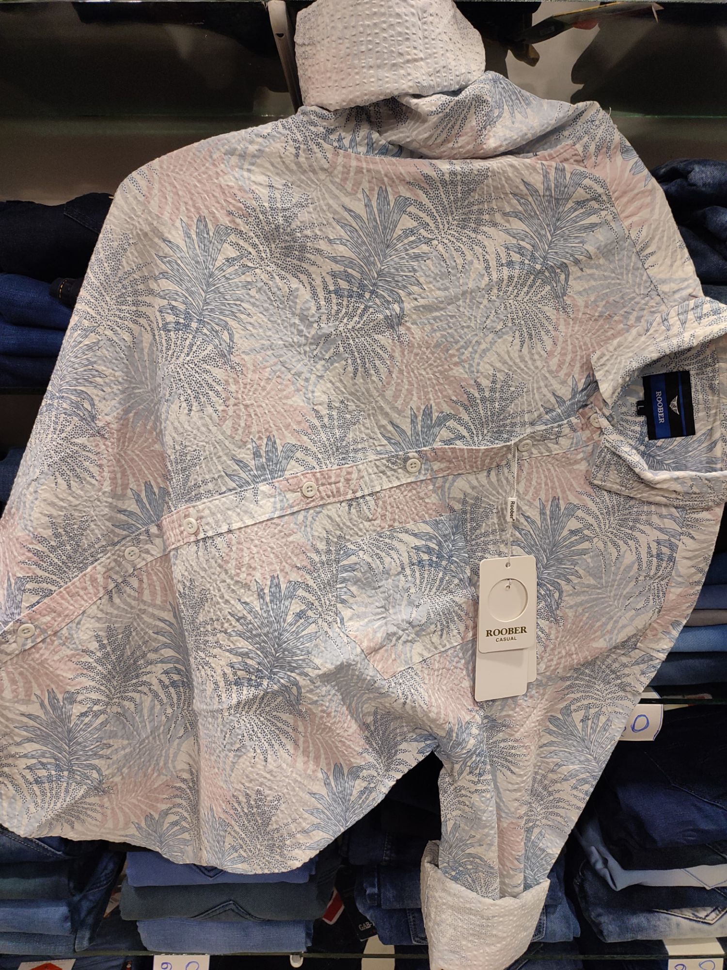 Men's popcorn shirt. 