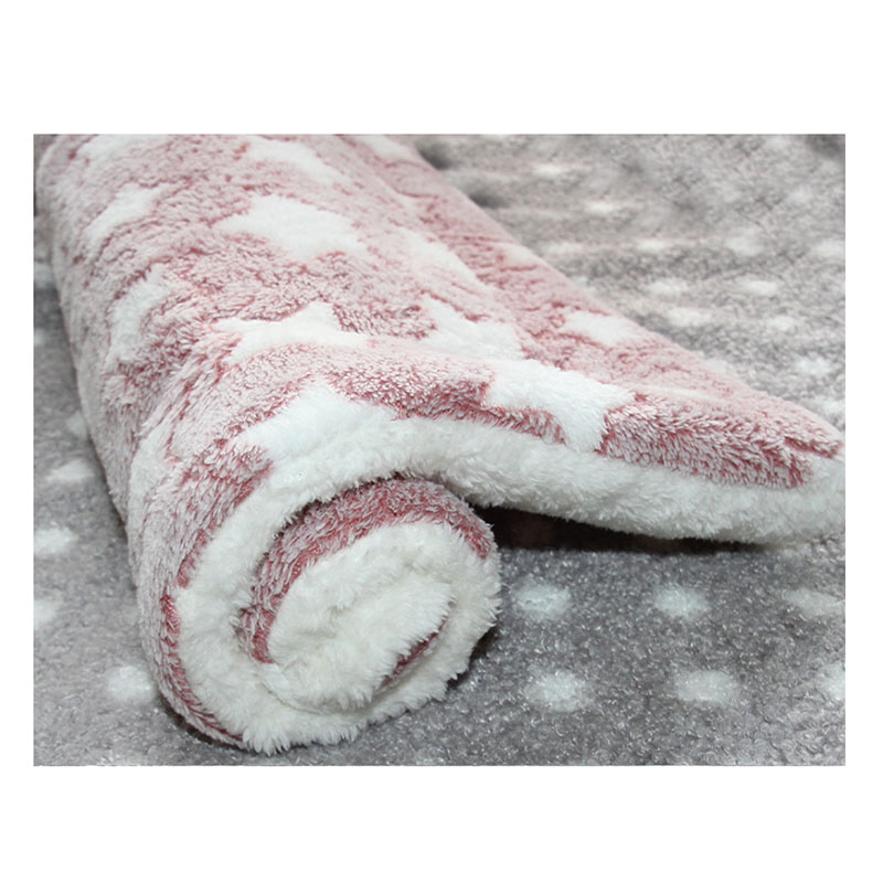 Small Animal Guinea Pig Hamster Bed House Winter Warm Squirrel Hedgehog rabbit Chinchilla Bed mat House Nest Hamster Accessories. 