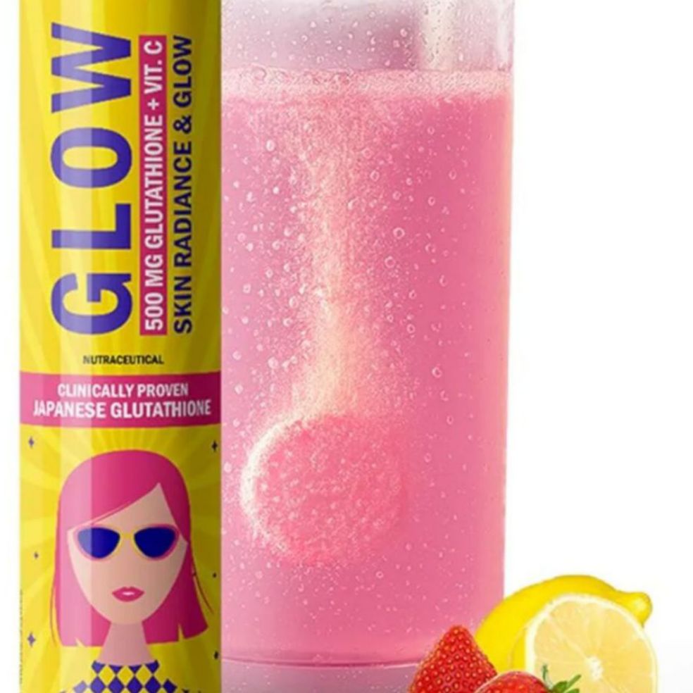 corporalight liposomal glutathione Buy Chicnutrix Glow Glutathione & Vitamin C - Strawberry and Lemon Flavour  Online at Best Price of Rs 1800 main image 1