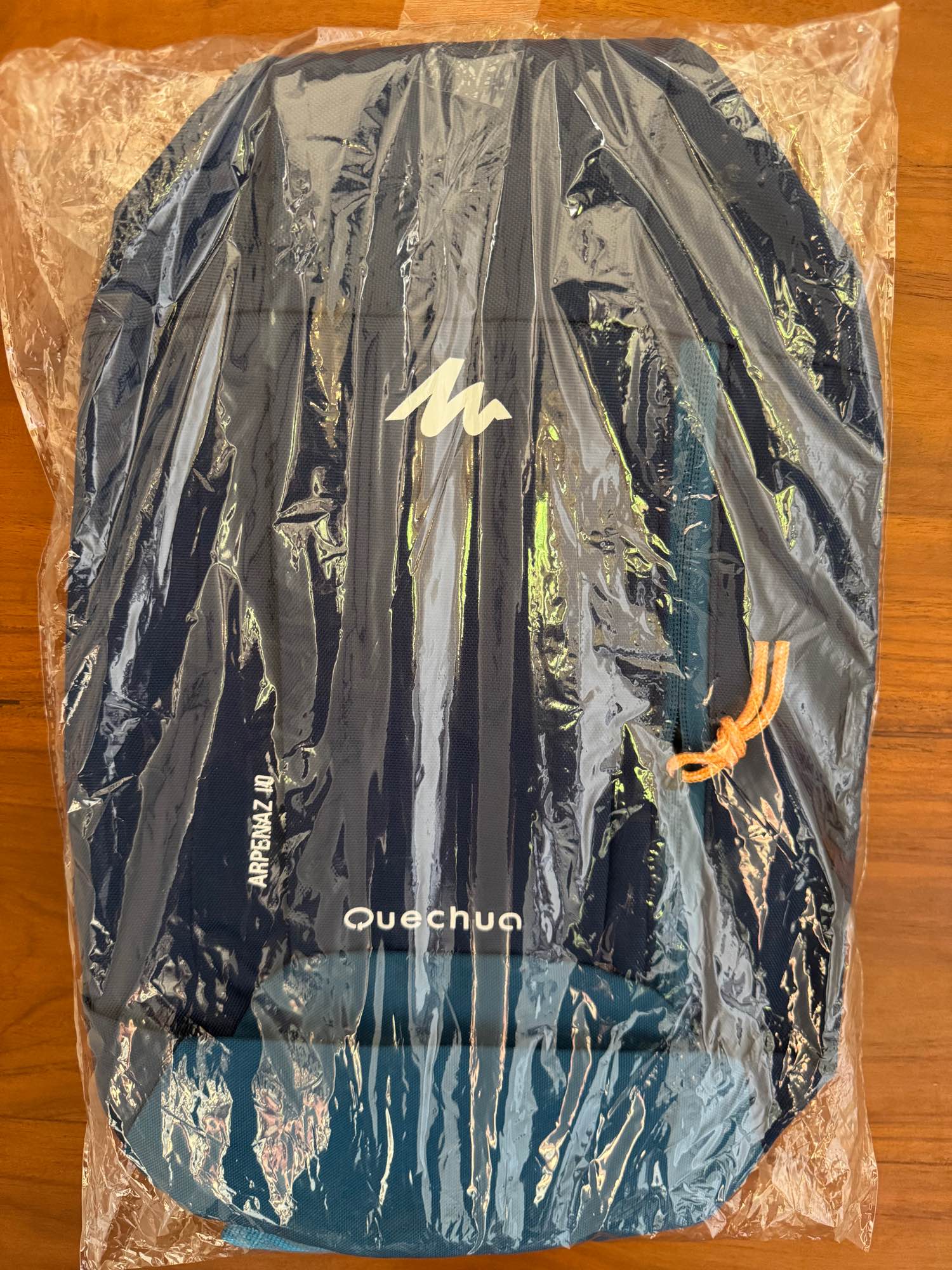 Quechua 10L Travel Backpack Waterproof Bag For Gym Class Sport. 