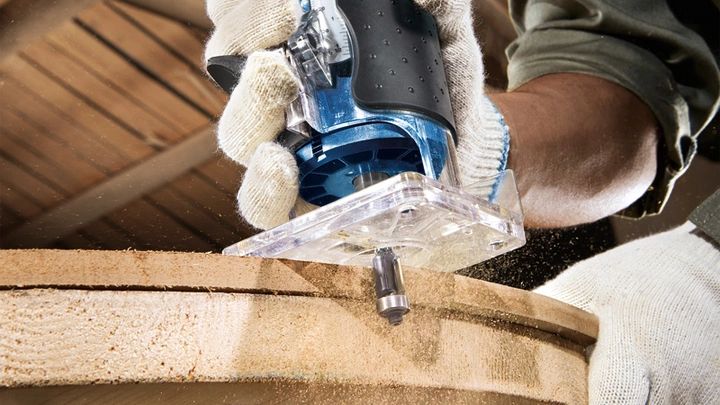 Bosch Trimmer Palm Router GKF550 550W 6MM Shank. 
