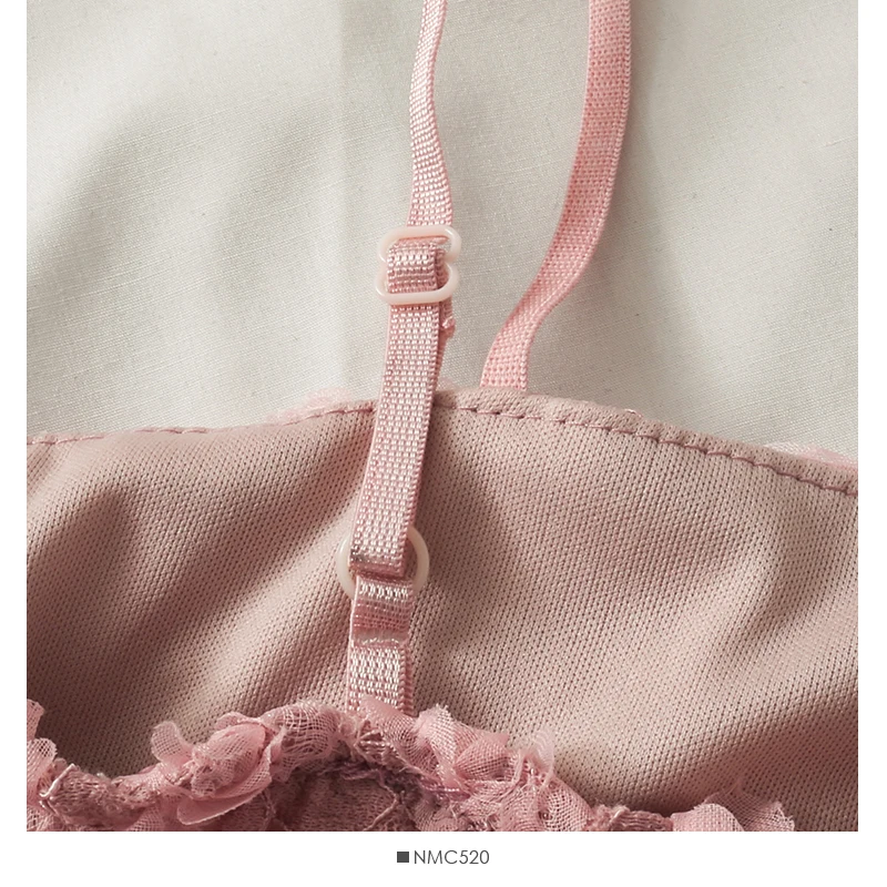 Women Solid Rose Lace Sweet Tank Tops With Bra Pad Off Shoulder New Summer Underwear Sexy Tube Top Backless Outer Wear Crop Tops. 
