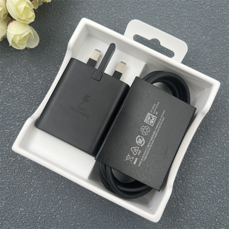 45W PD PPS Samsung Super Fast GaN Charger EP-T4510 UK Plug for GALAXY S24 S23 S22 Plus Note20 Ultra A55 +1.8M PD Type C Cable. 