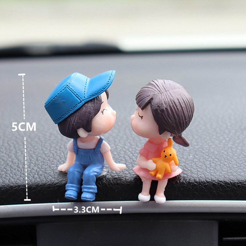 Car Accessories Cute Cartoon Couples Action Figure Figurines Balloon Ornament Auto Interior Dashboard for Girls Gifts. 