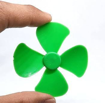 Toy Motor Fan 4 Wing Fan Plastic Dc Motor Propeller Mini Fan  10 pcs. 
