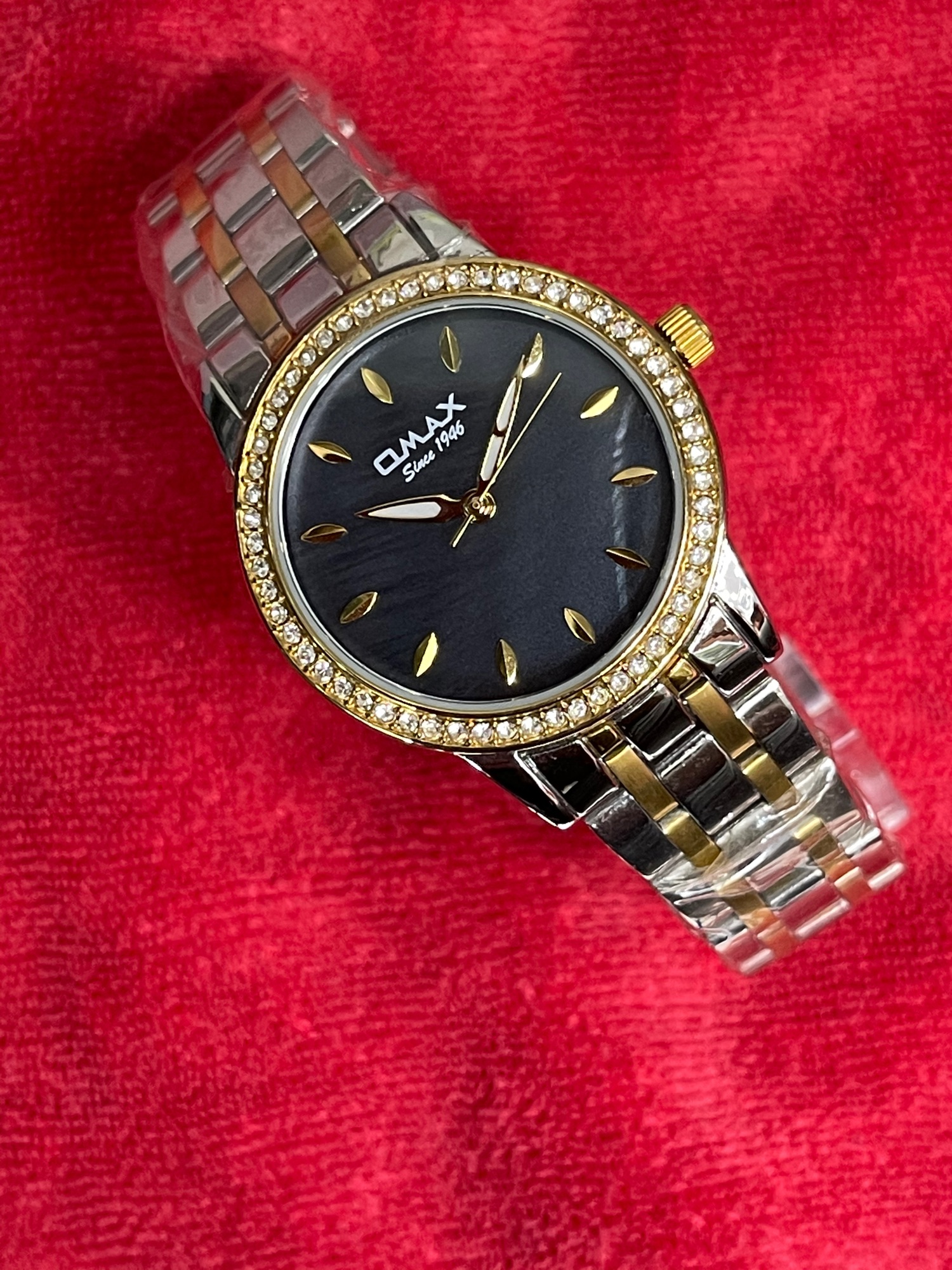 Omax since 1946 top ladies watch