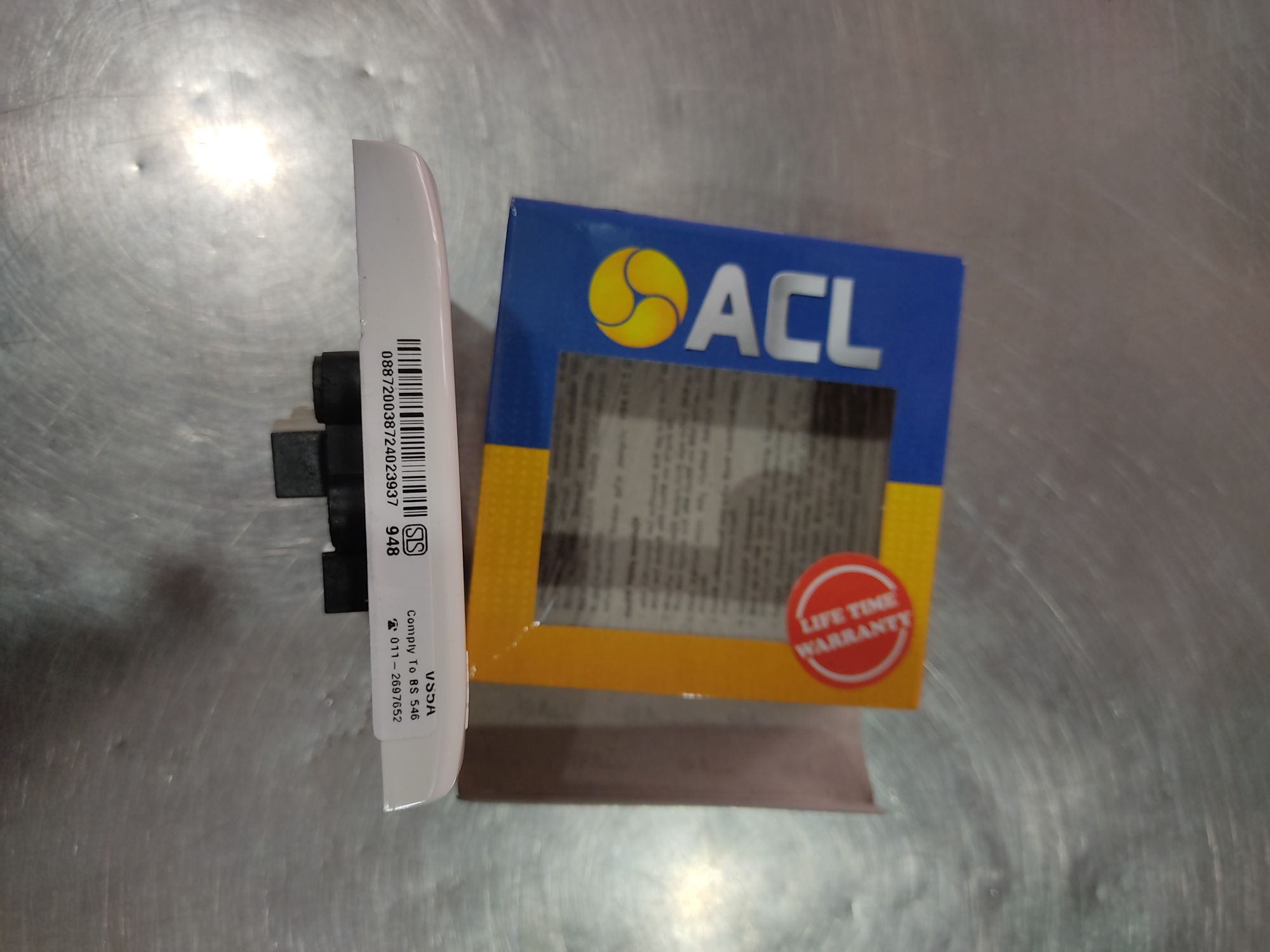 Plug Base 5A and 13A  ACL & Kevilton  Switched Socket Outlet Life time warranty. 