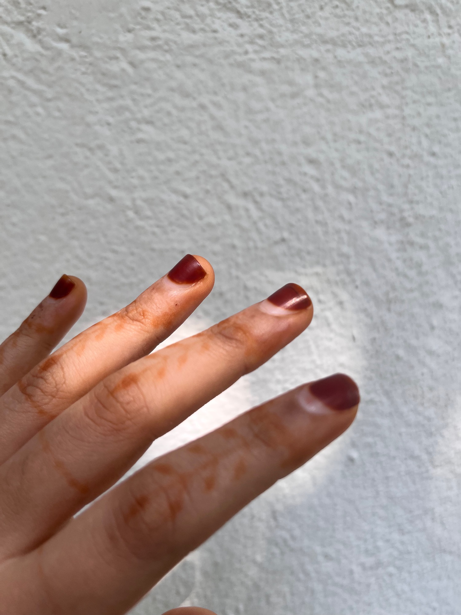 Permanent Nail Henna Cone – Long Lasting Maroon Shade, 100% Natural, 10-12 Coats. 