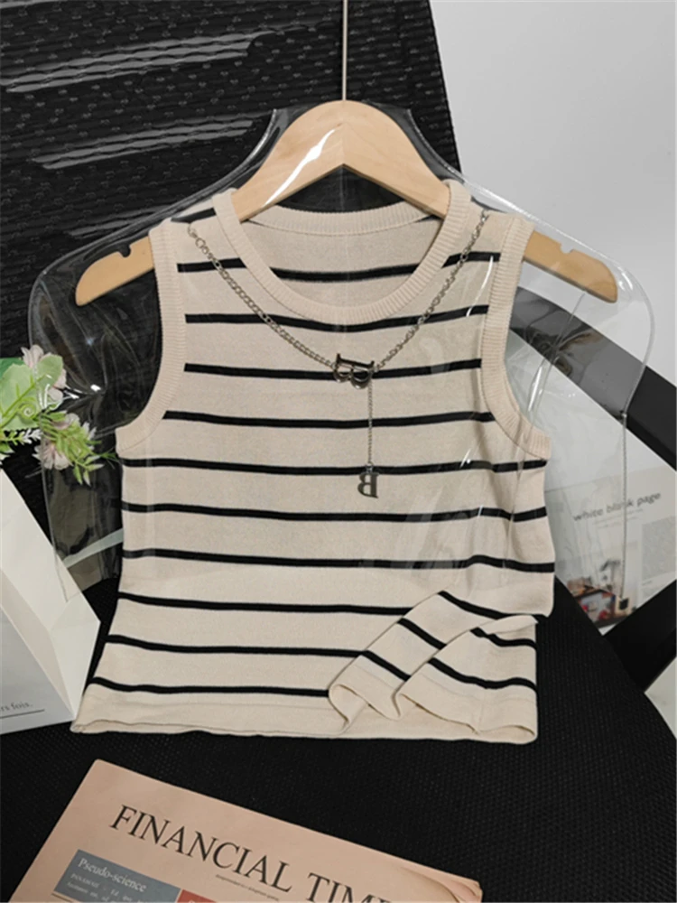 New 2024 Basic Bottoming Striped Chain Elasticity Vests Women Tank & Camis Autumn Winter Wild Crop Short Tops. 
