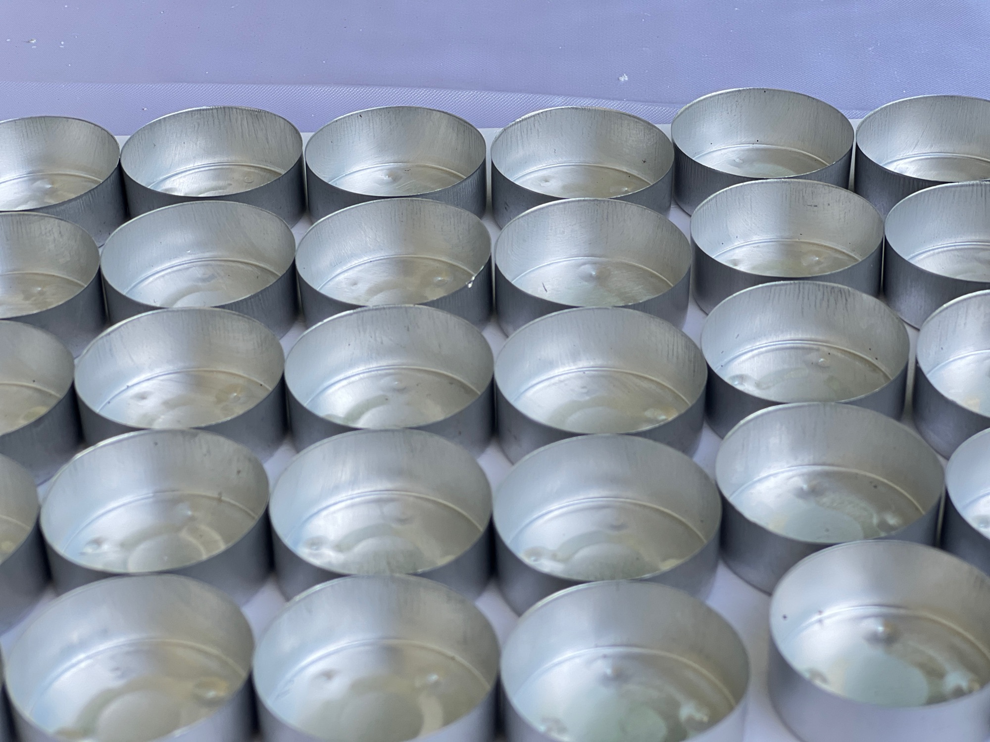 Candle cups 25 pcs empty candle making metallic cups. 